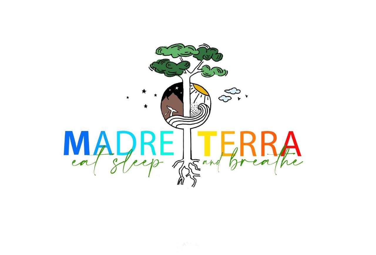 Madre Terra Bed & Breakfast อูวีตา ภายนอก รูปภาพ